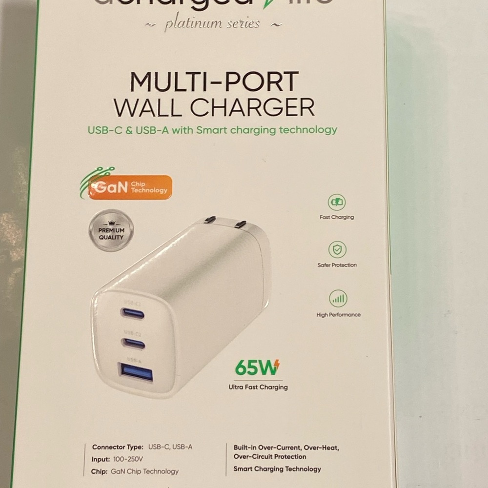 NWT A Charged Life 65W Ultra Fast Charging Multi-Port Wall Charger USB-C